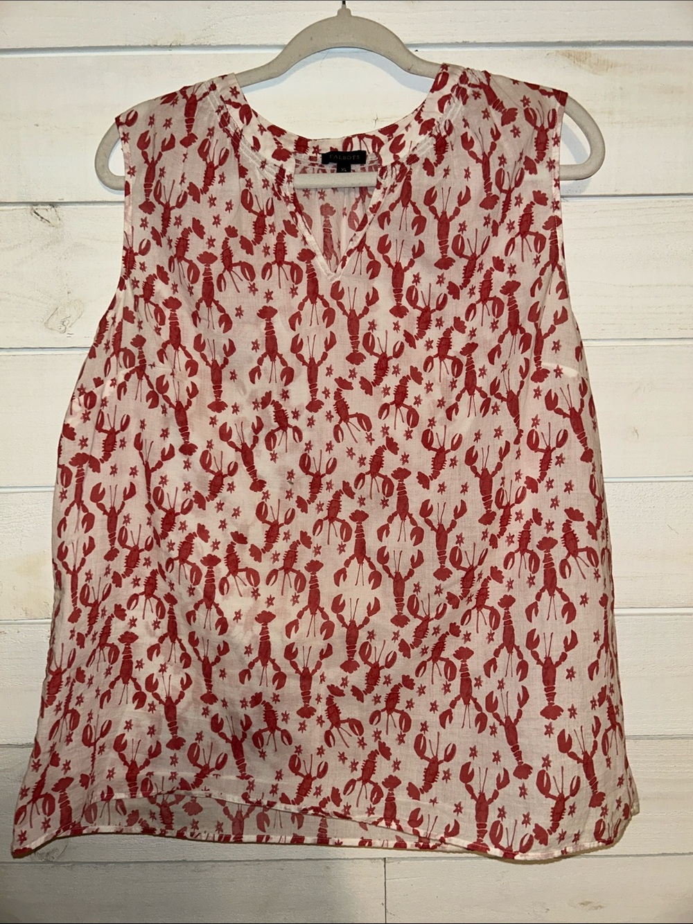 Talbots Red and White Sleeveless 🦞 Top